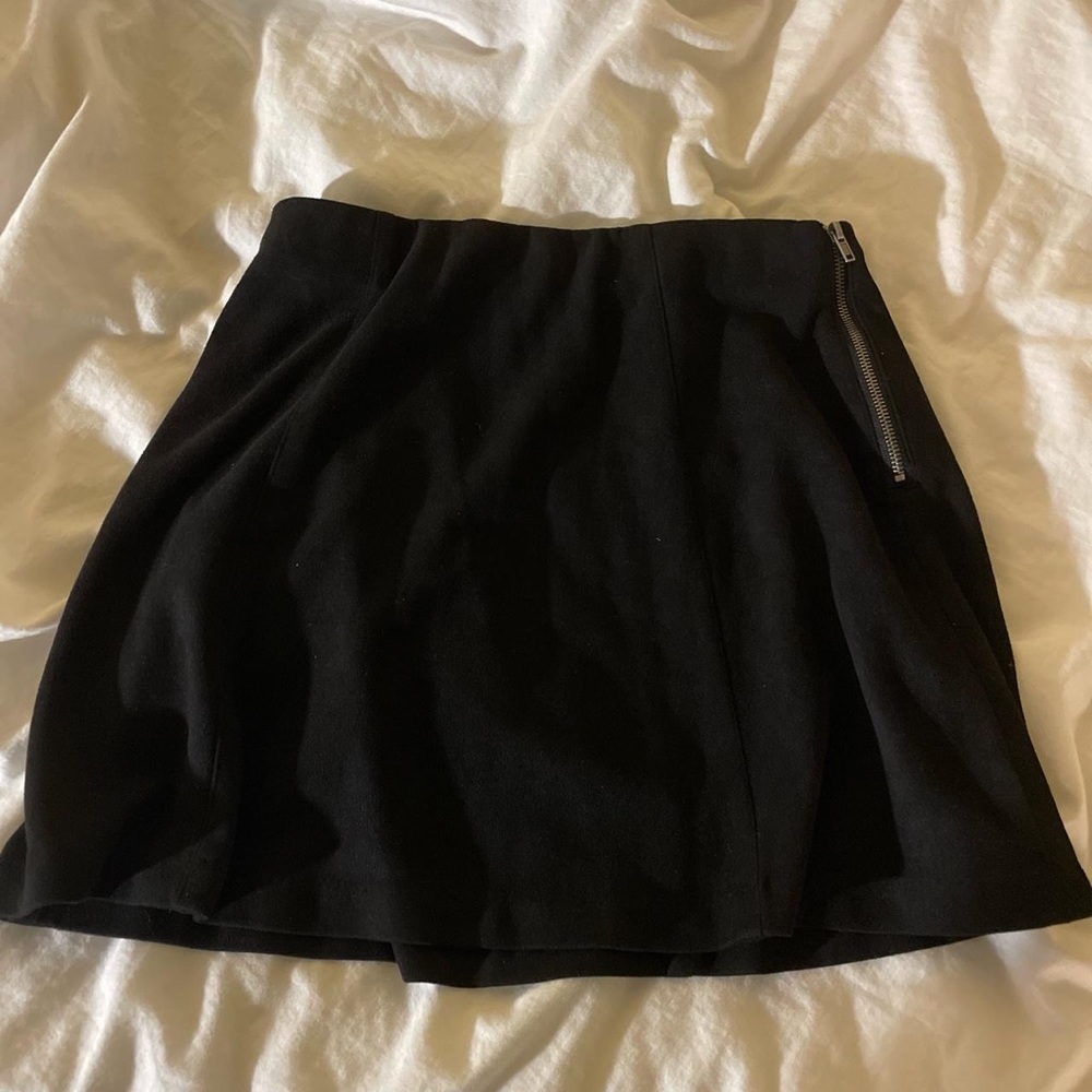 Brandy Melville skirt